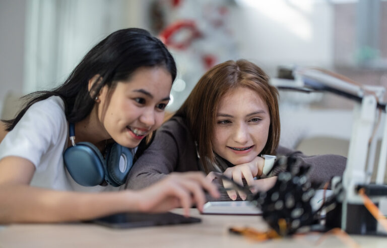 College students use STEM robot for hands-on learning, merging e